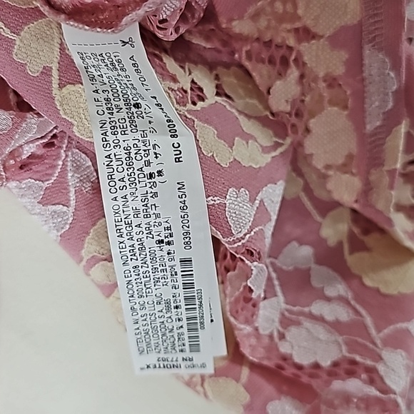 Zara women's lace blouse with ribbed neckline size M. Made in portugal. - Picture 4 of 7